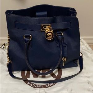 Michael Kors Hamilton bag in Navy